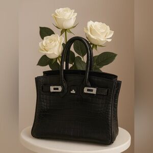 Designer bag vase